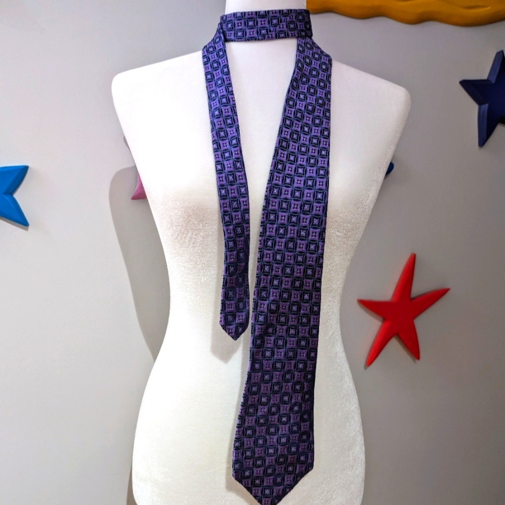 Michael Kors Silk Tie. EUC.